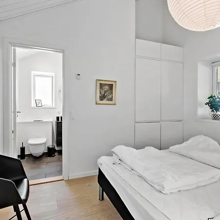 Holiday home Gorgeous In With House Sea View *