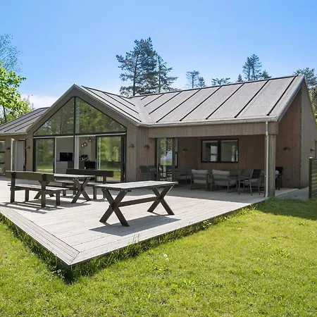 Holiday home Gorgeous In With House Sea View Stroby